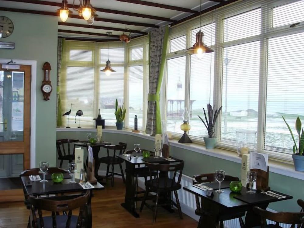 Фото The Bandstand