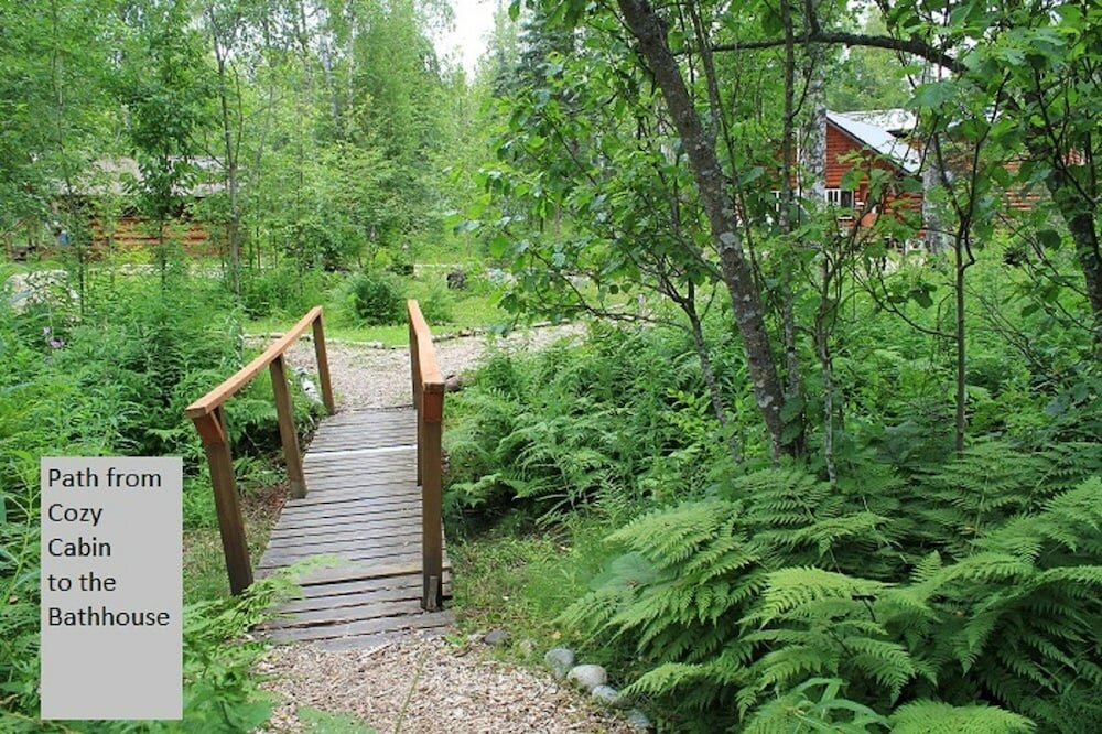 Фото Meandering Moose Lodging