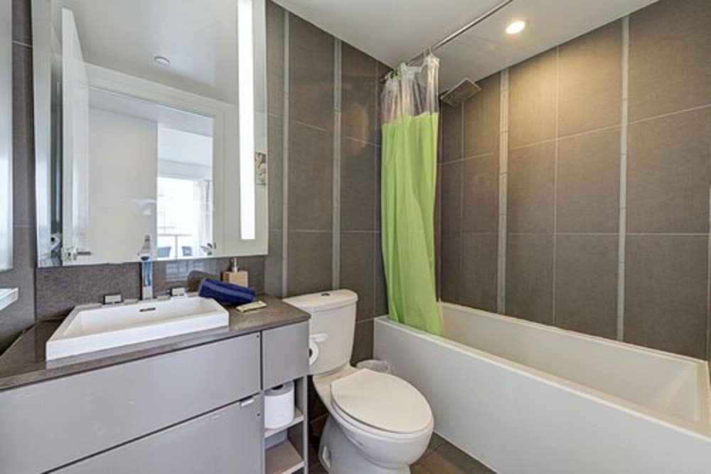 Фото Velvet Stays – Entertainment District