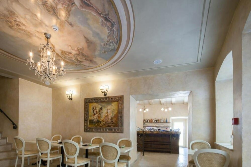 Фото Heritage Hotel Life Palace