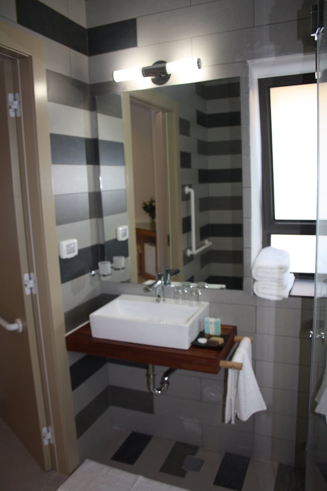 Фото Bat Galim Boutique Hotel