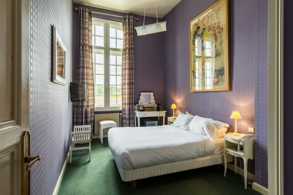 Фото Les Trois Lys