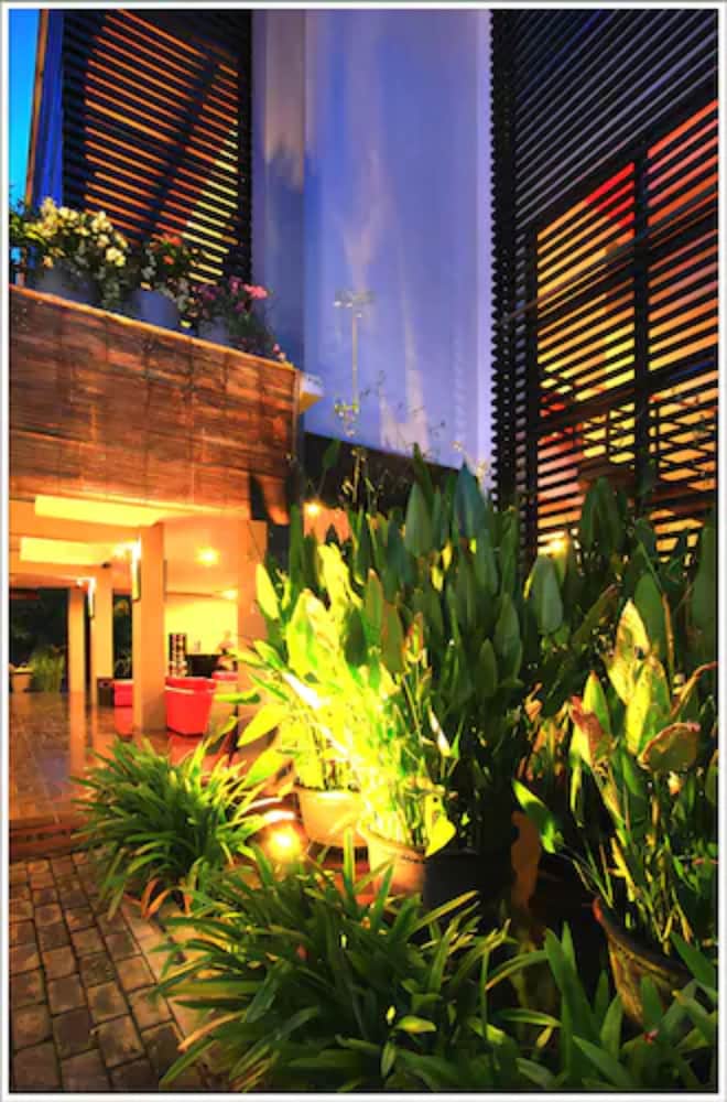 Фото The Harmony Hotel Seminyak