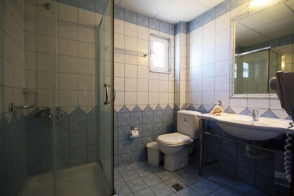 Фото Castro Beach Hotel