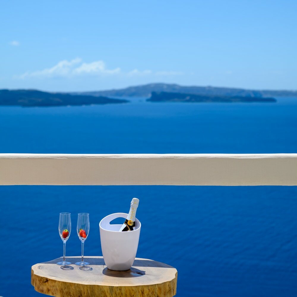 Фото Canvas Suites