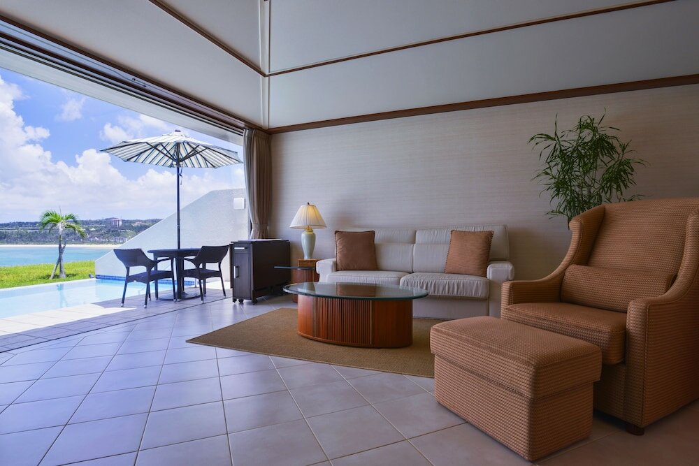 Фото Oriental Hills Okinawa