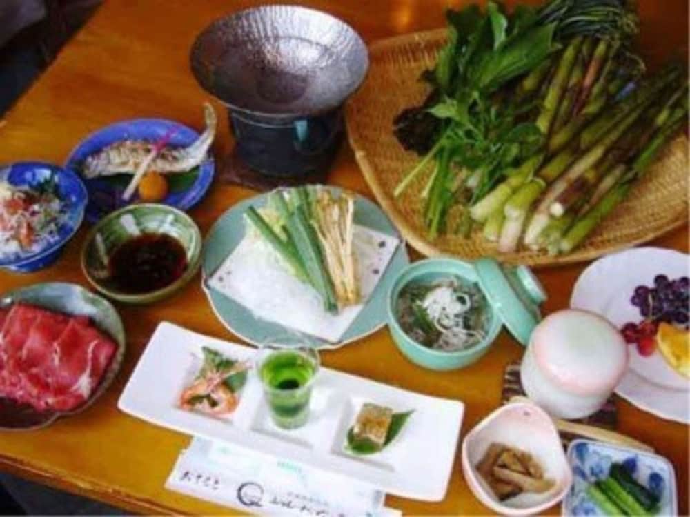 Фото Charade Inn Shiga