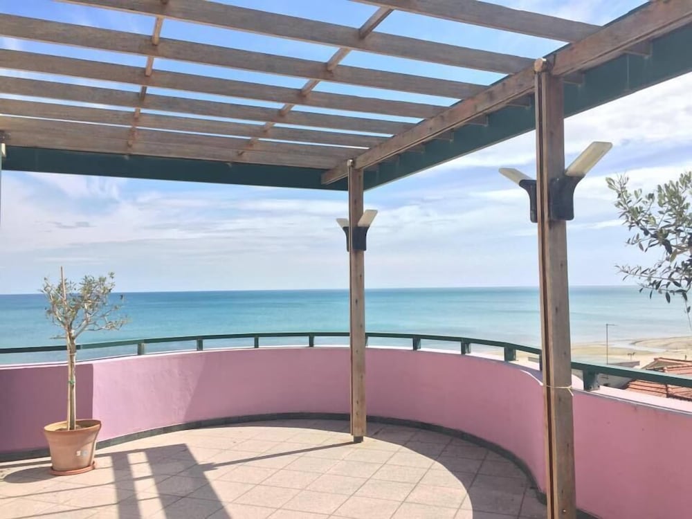 Фото Hotel Sabra