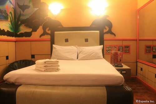 Гостиница Halina Drive Inn Hotels - Sta Mesa в Маниле