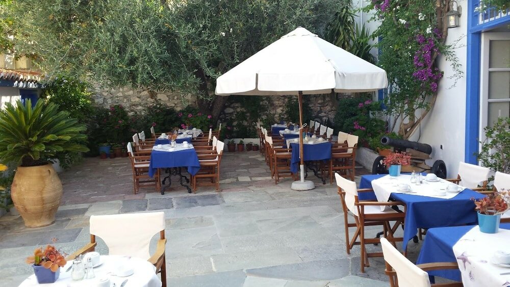 Фото Ippokampos Hotel