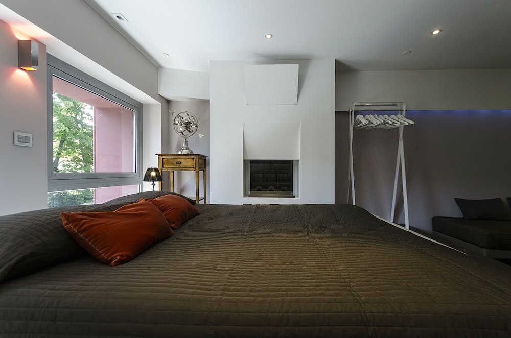 Фото A14 Business Suites