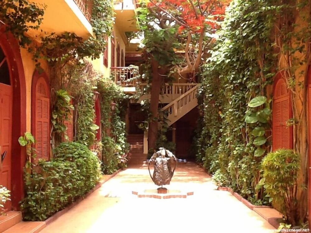 Фото отеля 3