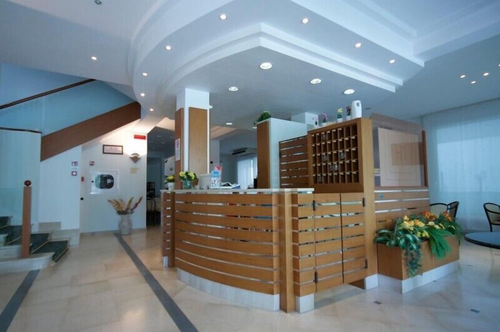 Фото Hotel Massimo