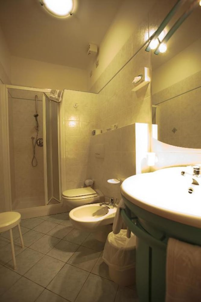 Фото Hotel Beau Sejour