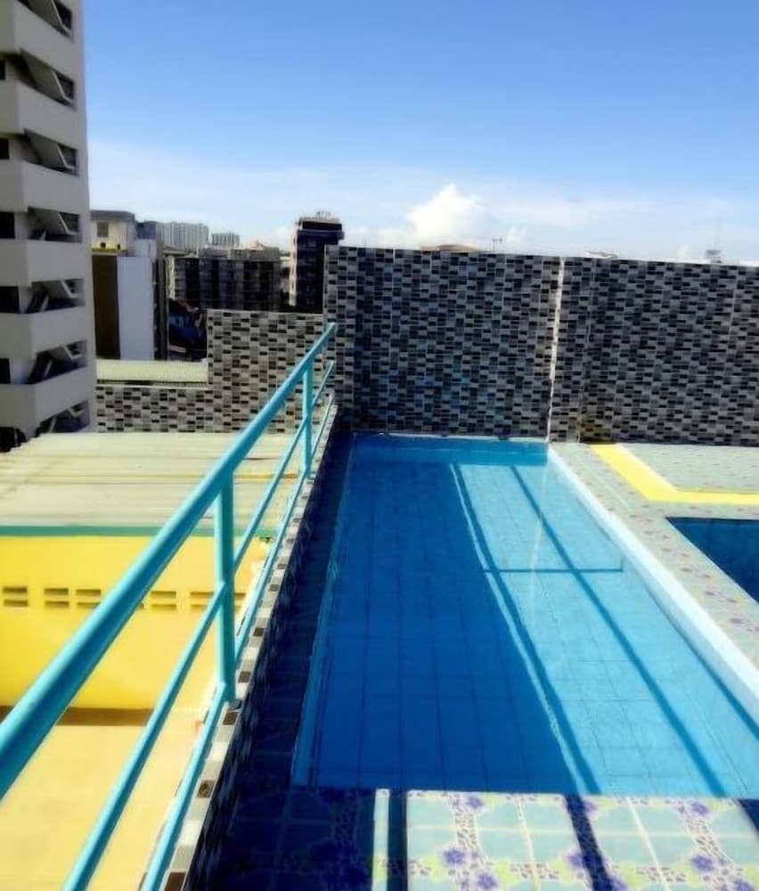 Фото The Garden Place Pattaya