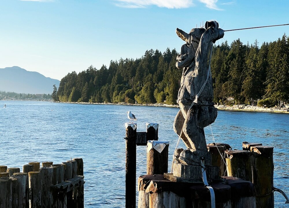 Фото The Oceanside, a Coast Hotel