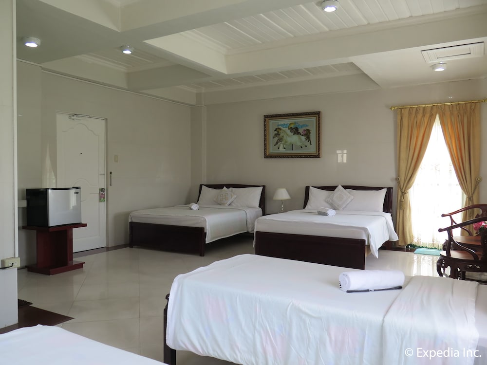 Фото Emiramona Garden Hotel