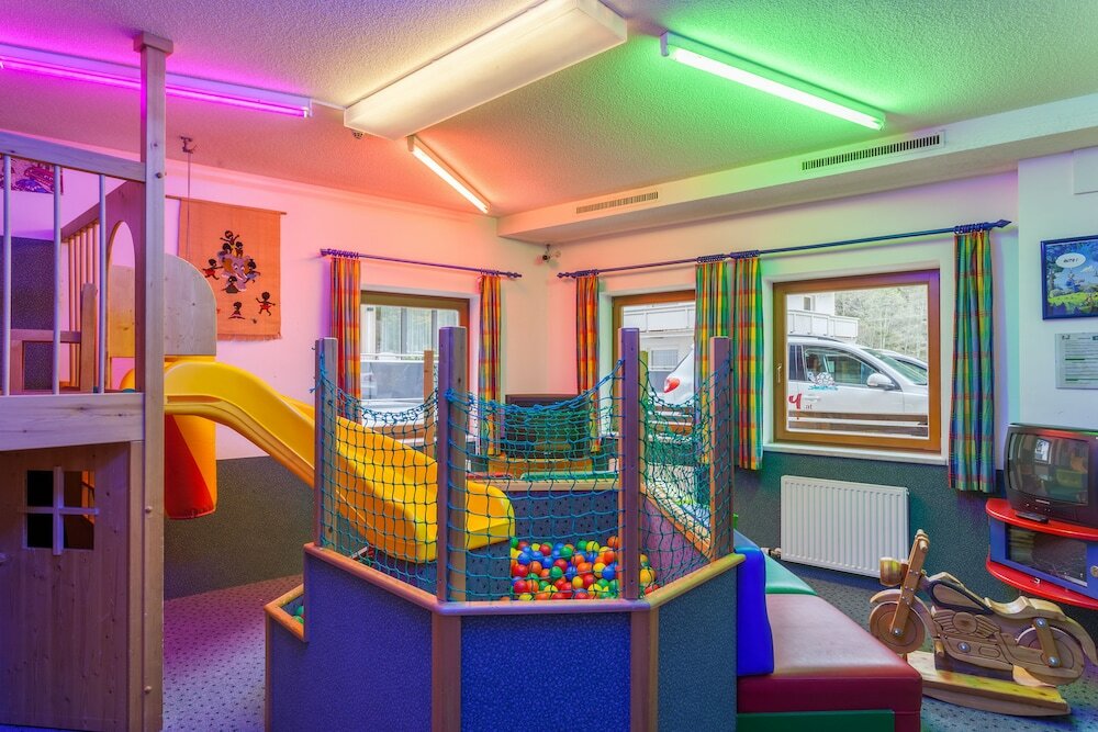 Фото Hotel Pinzger