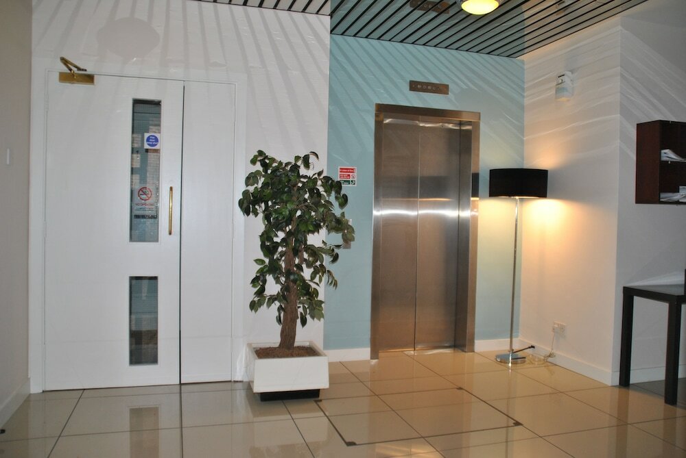 Фото The Courtyard