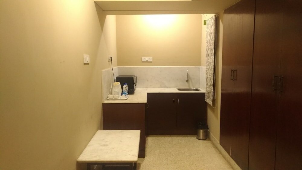 Фото Hanu Reddy Residences Poes Garden