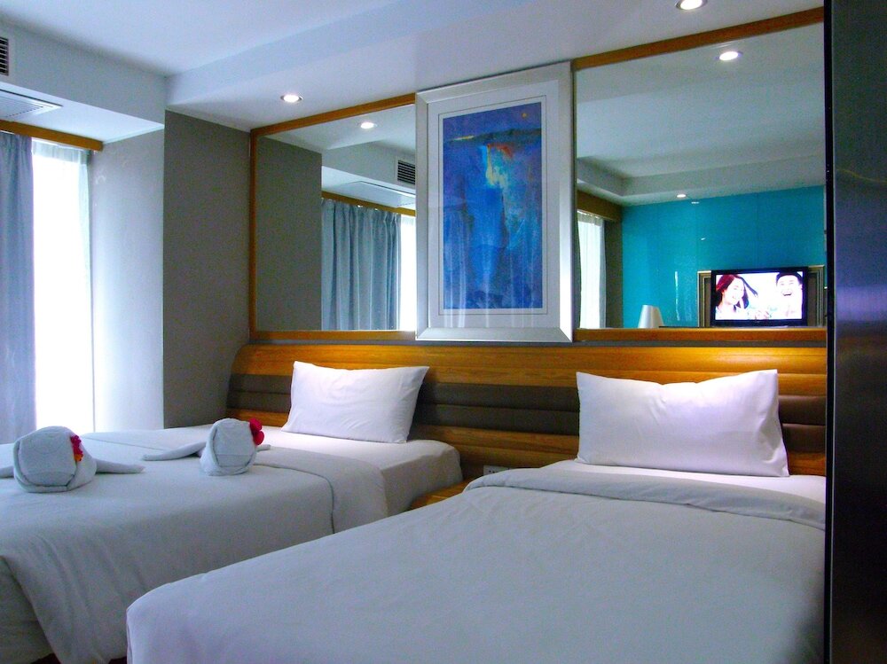 Фото D Day Resotel Pattaya