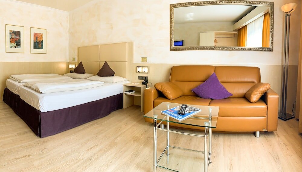 Фото City Hotel Ost am Kö