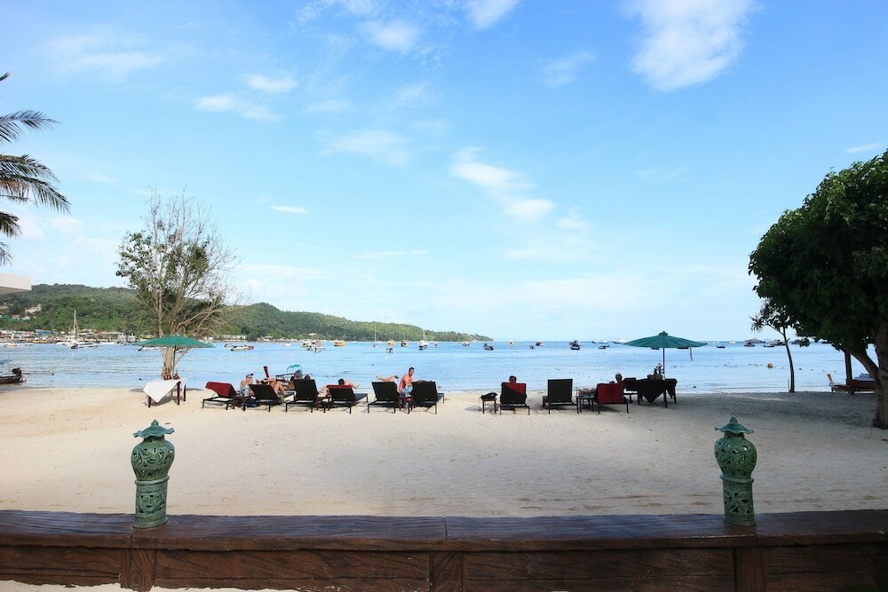 Фото Phi Phi Nice Beach Hotel Hip