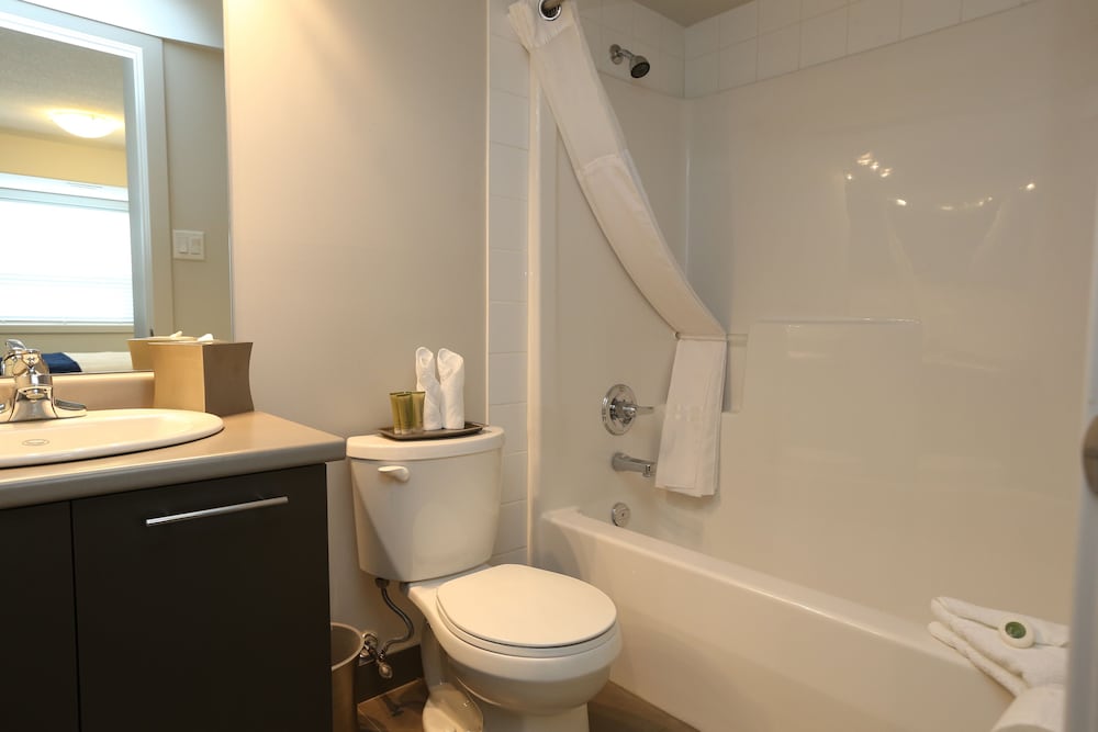 Фото East Village Suites