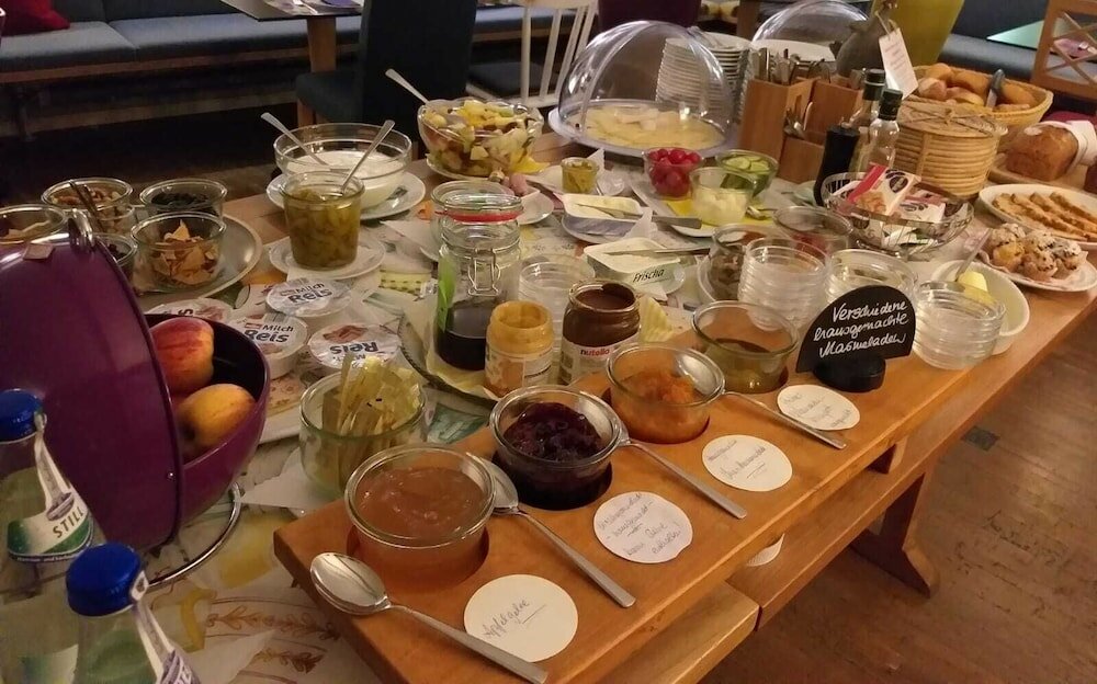 Фото Hotel Bergbauer