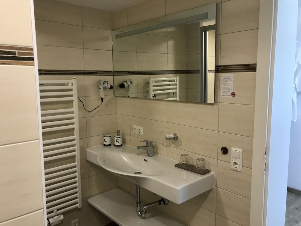 Фото Dormio Gasthof Höllwirt