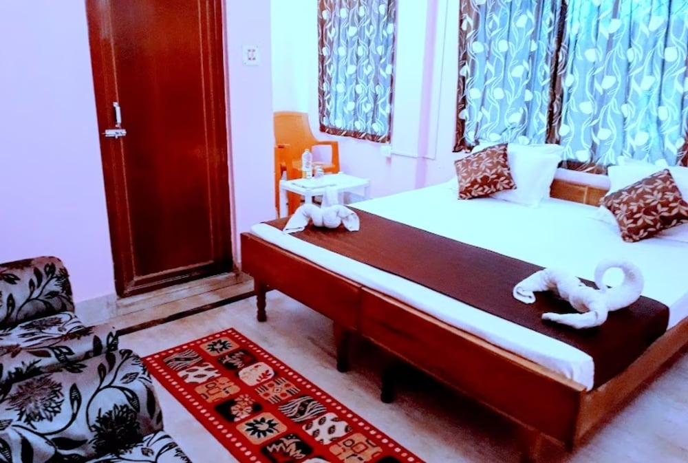 Фото Goroomgo Gunjan Puri