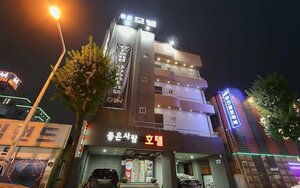 Гостиница Pohang Daejam-dong Good People Hotel в Пхохане