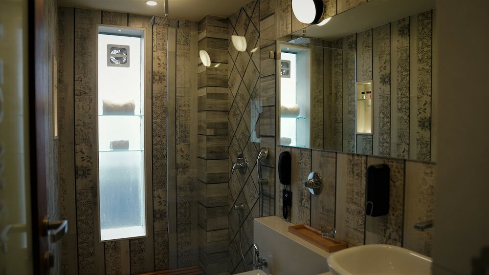 Фото De Glance Hotel