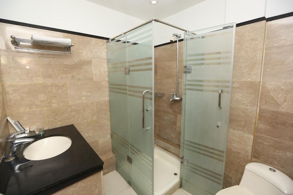 Фото City Centre Suites