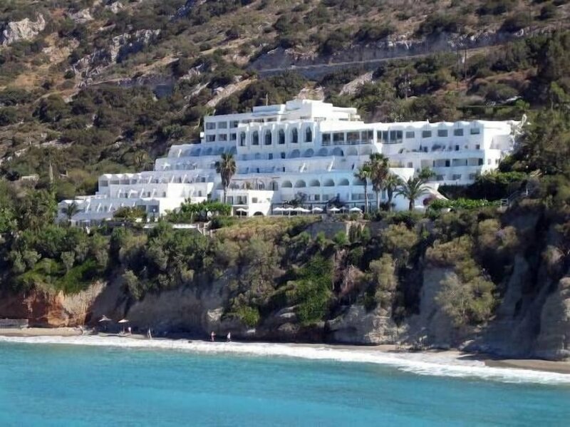 Гостиница Istron Bay Hotel
