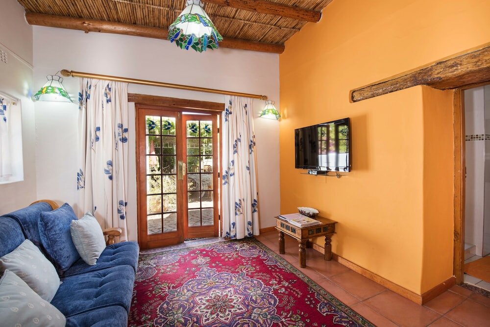 Фото 7 Church Street Guest House