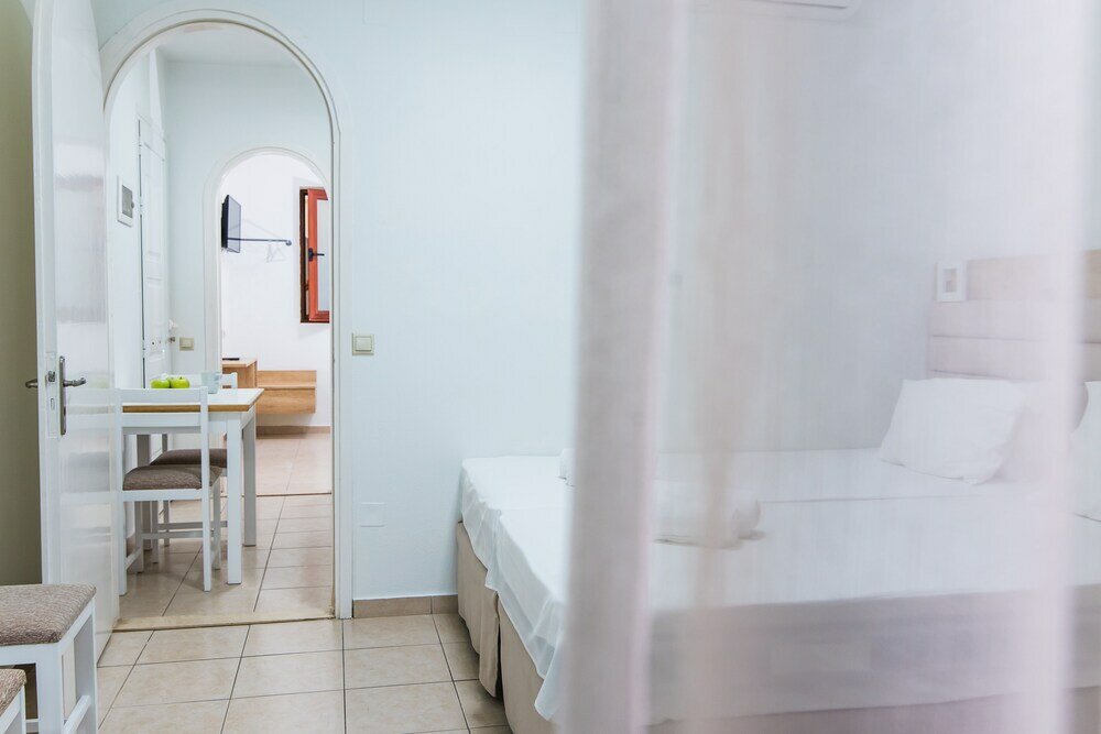 Фото Vagelis Comfort Apartments