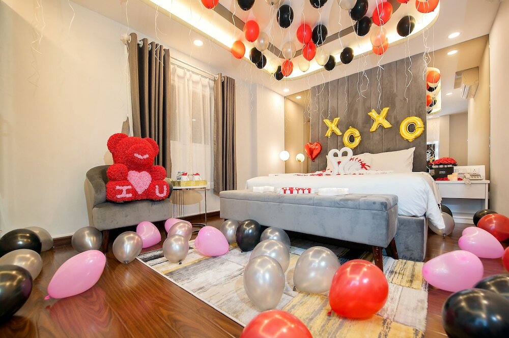 Фото Adora Hotel