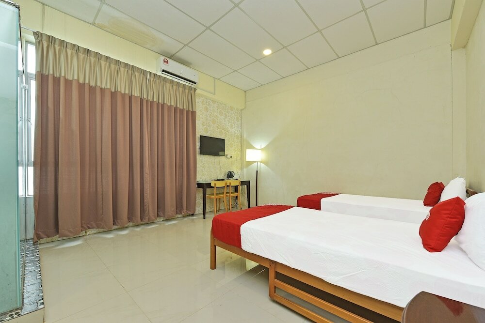 Фото Oyo Home 90383 Chaah Homestay 1