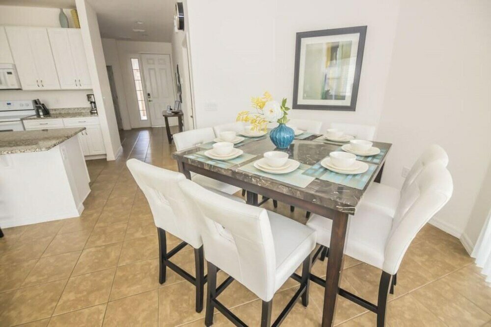 Фото Elegant Providence Resort Pool Home