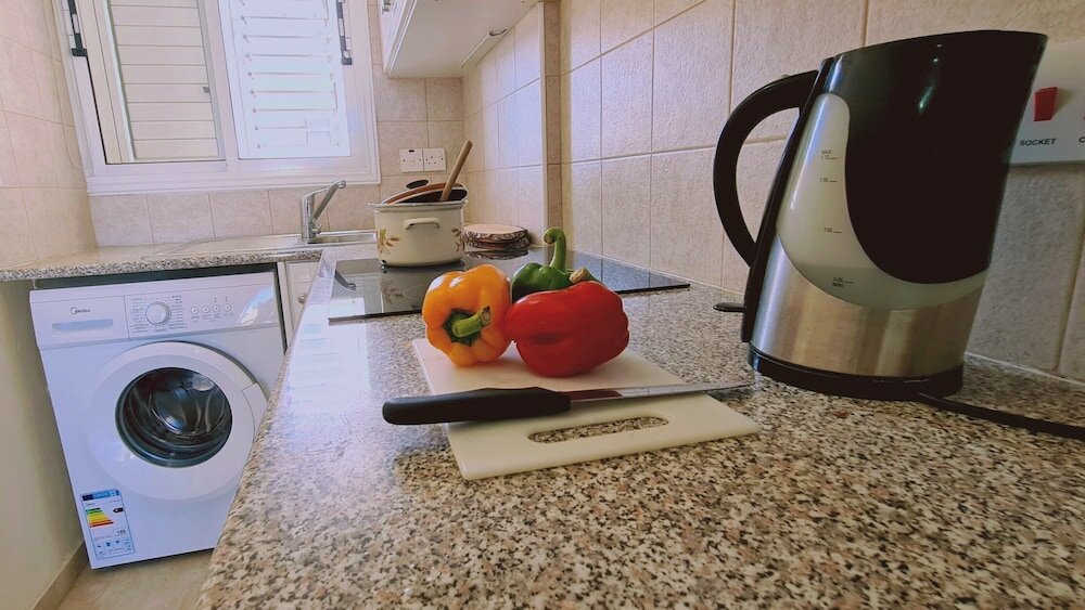 Фото SunShine Apartment by Stay BnB