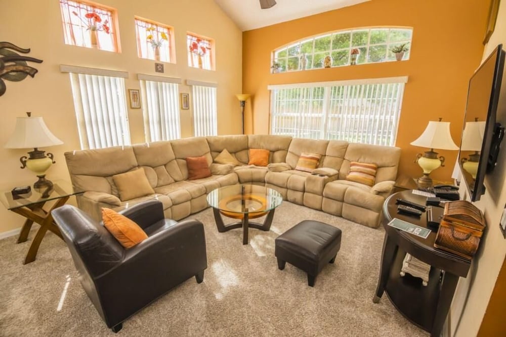 Фото Thomas' Lake Berkley Resort Townhome