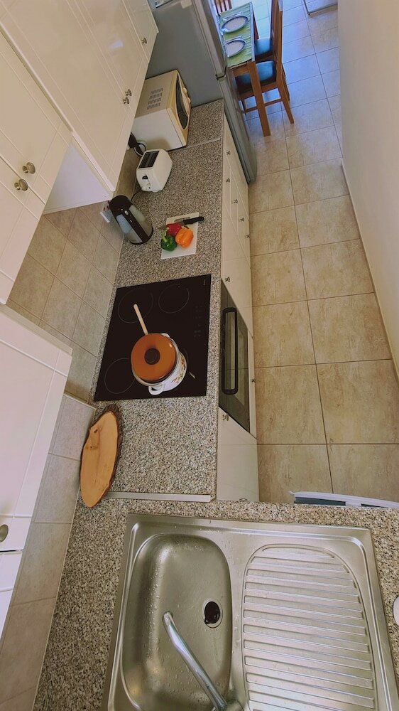 Фото SunShine Apartment by Stay BnB