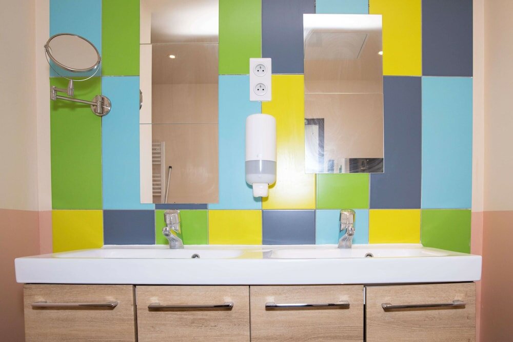 Фото 112700715993