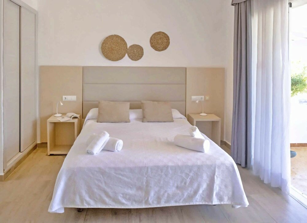Фото Roquetes Bungalows Premium - Formentera Break