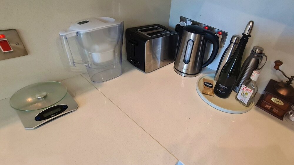 Фото Downtown Retreat by Stay Bnb