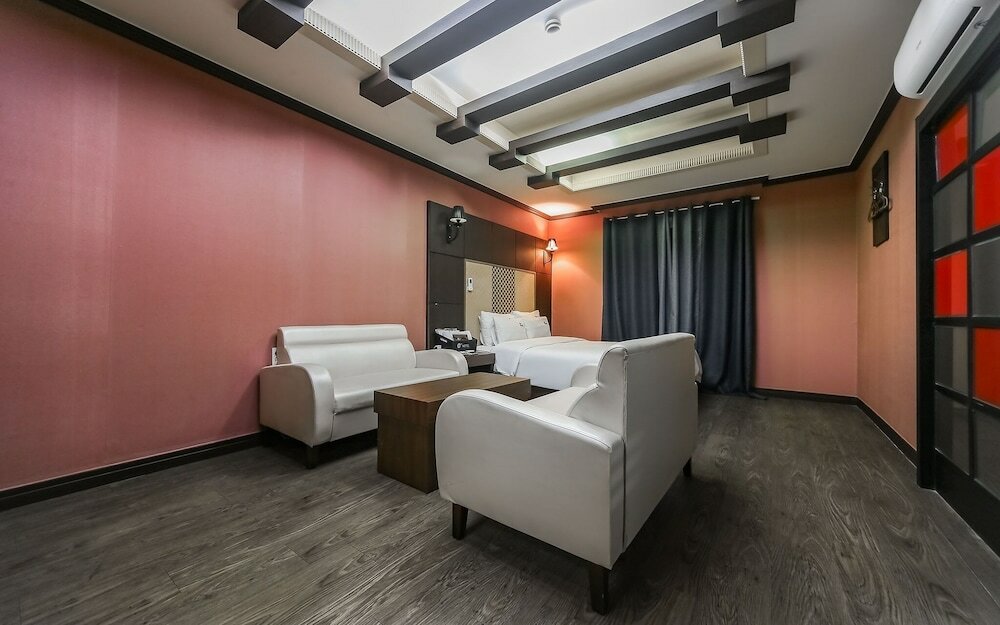 Фото Changwon Palyongdong 25th