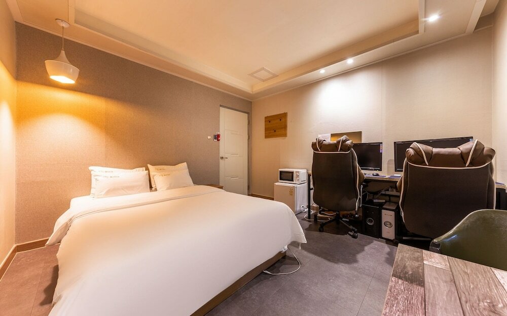 Фото Daejeon Seonhwa Iteul