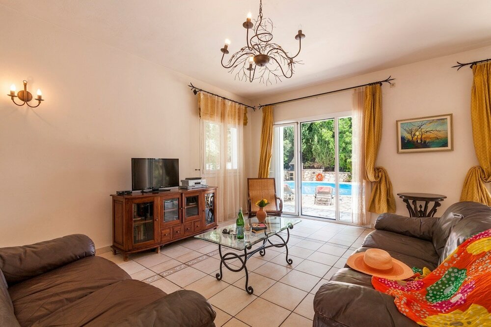 Фото Villa Xanthipi