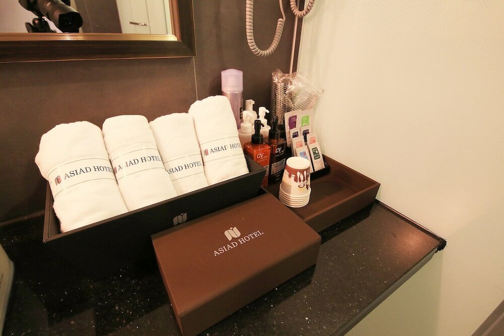 Фото Incheon Asiad Banwol Hotel